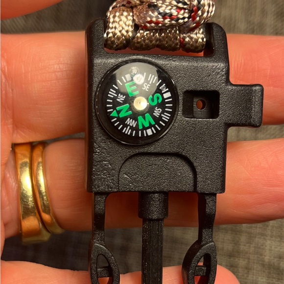 5291-HTT Paracord Bracelet Waterproof Outdoor Adjustable Survival-Desert Camo - Picture 11 of 16